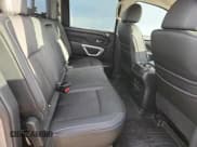 ✅ 2018 Nissan Titan Pro-4X • VIN: 1N6BA1F40JN533165 • Lot: 81131635. Wystawiony na Copart z przebiegiem 54 190 mil. Bezpłatny archiwum sprzedaży aukcyjnych z USA i szczegółowy raport historii pojazdu na DreamBid. Zdjęcie 10.