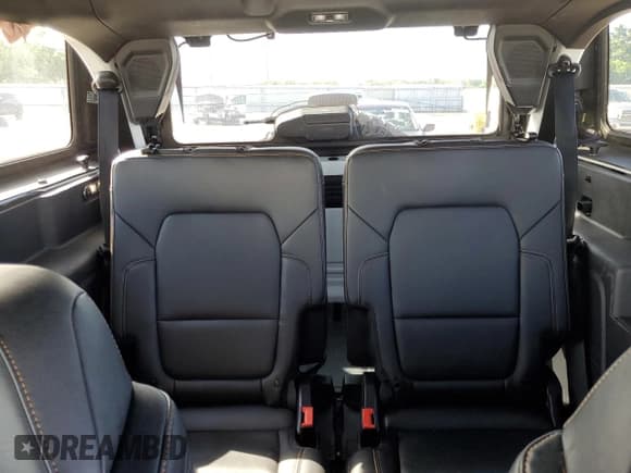 ✅ 2021 Ford Bronco • VIN: 1FMDE5CP3MLB04071 • Лот: 54220505. Опубликован ранее на Copart с пробегом 28 385 миль. Бесплатный доступ к архиву аукционных продаж из США и подробный отчёт об истории автомобиля на DreamBid. Изображение 10.