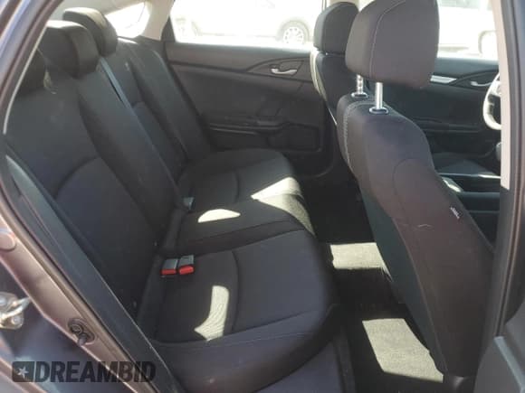 ✅ 2016 Honda Civic LX • VIN: 19XFC2F52GE020171 • Лот: 72046965. Опубликован ранее на Copart с пробегом 109 883 миль. Бесплатный доступ к архиву аукционных продаж из США и подробный отчёт об истории автомобиля на DreamBid. Изображение 10.