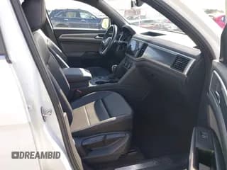 ✅ 2021 Volkswagen Atlas SE • VIN: 1V2PE2CA0MC214523 • Лот: 43548933. Опубликован ранее на IAAI с пробегом 48 745 миль. Бесплатный доступ к архиву аукционных продаж из США и подробный отчёт об истории автомобиля на DreamBid. Изображение 5.