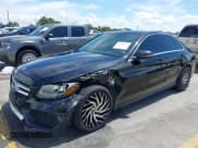 ✅ 2016 Mercedes-Benz C 300 • VIN: 55SWF4JB9GU169458 • Lot: 42594453. Wystawiony na IAAI z przebiegiem 171 688 mil. Bezpłatny archiwum sprzedaży aukcyjnych z USA i szczegółowy raport historii pojazdu na DreamBid. Zdjęcie 2.