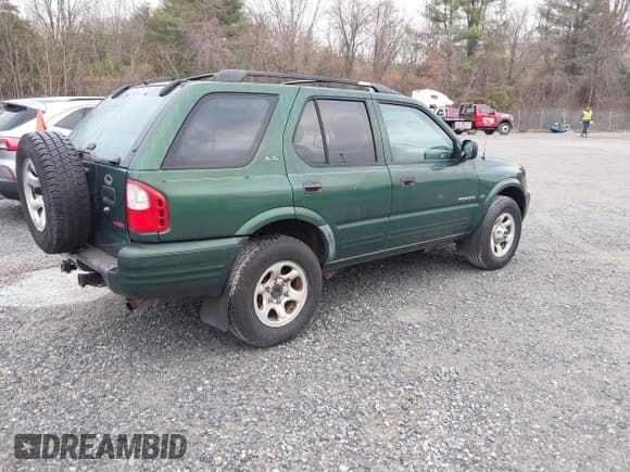✅ 2001 Isuzu Rodeo S • VIN: 4S2DM58W614303035 • Lot: 43727468. Wystawiony na IAAI z przebiegiem 208 755 mil. Bezpłatny archiwum sprzedaży aukcyjnych z USA i szczegółowy raport historii pojazdu na DreamBid. Zdjęcie 4.