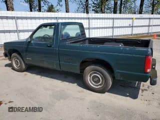 ✅ 1992 Chevrolet S-10 • VIN: 1GCCS14A3N8105494 • Лот: 54552375. Опубликован ранее на Copart с пробегом 89 342 миль. Бесплатный доступ к архиву аукционных продаж из США и подробный отчёт об истории автомобиля на DreamBid. Изображение 2.