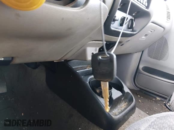 ✅ 1999 Ford Ranger XL • VIN: 1FTYR14VXXPC05122 • Lot: 43719302. Wystawiony na IAAI z przebiegiem 410 039 mil. Bezpłatny archiwum sprzedaży aukcyjnych z USA i szczegółowy raport historii pojazdu na DreamBid. Zdjęcie 11.