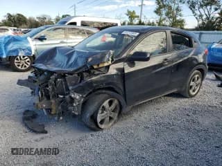 ✅ 2020 Honda HR-V LX • VIN: 3CZRU5H30LM718246 • Lot: 91213945. Wystawiony na Copart z przebiegiem Nie podano. Bezpłatny archiwum sprzedaży aukcyjnych z USA i szczegółowy raport historii pojazdu na DreamBid. Zdjęcie 1.