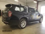 ✅ 2021 Chevrolet Suburban Premier • VIN: 1GNSCFKD2MR318276 • Lot: 37848743. Wystawiony na Copart z przebiegiem 33 165 mil. Bezpłatny archiwum sprzedaży aukcyjnych z USA i szczegółowy raport historii pojazdu na DreamBid. Zdjęcie 3.