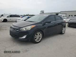 2014 Hyundai Elantra z VIN KMHD35LH6EU222335, wystawiony jako Copart lot #81262635 z przebiegiem 136 656 mil mil oraz Czysty tytuł • Clean title. Historia ofert i sprzedaży dostępna na DreamBid. Obrazek 1.