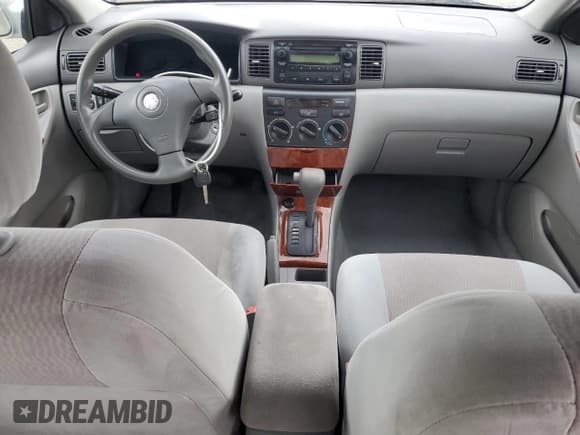 ✅ 2007 Toyota Corolla LE • VIN: 2T1BR30E07C772378 • Лот: 92955445. Опубликован ранее на Copart с пробегом 97 507 миль. Бесплатный доступ к архиву аукционных продаж из США и подробный отчёт об истории автомобиля на DreamBid. Изображение 8.