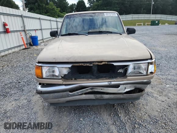 ✅ 1995 Ford Ranger XL • VIN: 1FTCR14A7SPA34233 • Lot: 80707555. Listed on Copart with 180,381 mi. Free auction sales archive from the USA and detailed vehicle history report at DreamBid. Image 5.