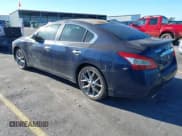 ✅ 2011 Nissan Maxima SV • VIN: 1N4AA5AP0BC801142 • Lot: 43906801. Listed on IAAI with 304,773 mi. Free auction sales archive from the USA and detailed vehicle history report at DreamBid. Image 3.