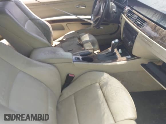 ✅ 2009 BMW 3 Series 328i • VIN: WBAWL13509PX26053 • Лот: 42570547. Опубликован ранее на IAAI с пробегом Не указан. Бесплатный доступ к архиву аукционных продаж из США и подробный отчёт об истории автомобиля на DreamBid. Изображение 5.