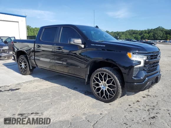 ✅ 2022 Chevrolet Silverado 1500 RST • VIN: 3GCPADED5NG611899 • Lot: 61612595. Listed on Copart with 45,829 mi. Free auction sales archive from the USA and detailed vehicle history report at DreamBid. Image 4.