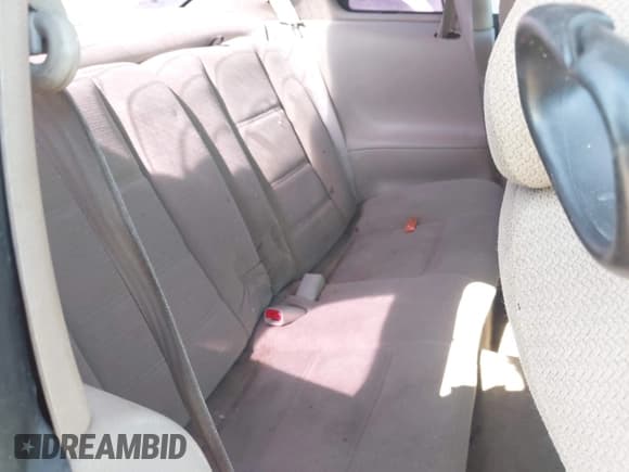 ✅ 1999 Ford Mustang • VIN: 1FAFP4047XF185225 • Lot: 42824357. Wystawiony na IAAI z przebiegiem Nie podano. Bezpłatny archiwum sprzedaży aukcyjnych z USA i szczegółowy raport historii pojazdu na DreamBid. Zdjęcie 8.