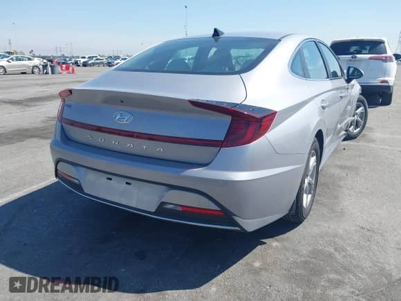 2023 Hyundai Sonata SE с VIN KMHL24JA7PA343698, выставлен на аукционе IAAI как лот 41828708 с пробегом 10 947 миль миль и . История ставок и продаж доступна на DreamBid. Изображение 4.