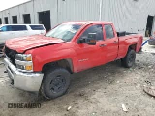 ✅ 2018 Chevrolet Silverado 2500HD Work Truck • VIN: 1GC2KUEG0JZ291807 • Lot: 84658995. Wystawiony na Copart z przebiegiem 188 019 mil. Bezpłatny archiwum sprzedaży aukcyjnych z USA i szczegółowy raport historii pojazdu na DreamBid. Zdjęcie 1.