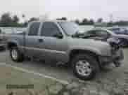 2006 Chevrolet Silverado 1500 LT2 z VIN 1GCEK19T16Z124365, wystawiony jako Copart lot #85999704 z przebiegiem Nie podano mil oraz Szkoda całkowita • Salvage title. Historia ofert i sprzedaży dostępna na DreamBid. Obrazek 4.