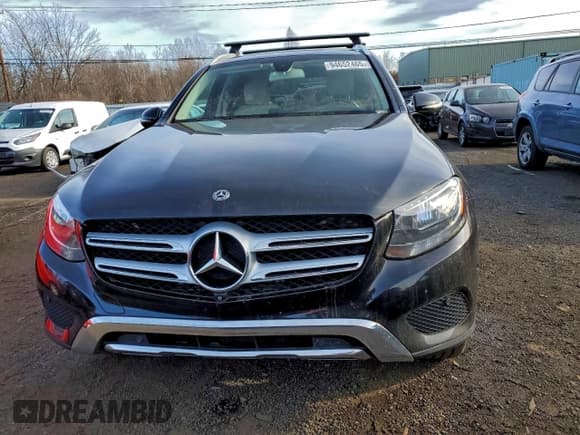 ✅ 2019 Mercedes-Benz GLC 300 • VIN: WDC0G4KB3KV166028 • Лот: 94652465. Опубликован ранее на Copart с пробегом 188 883 миль. Бесплатный доступ к архиву аукционных продаж из США и подробный отчёт об истории автомобиля на DreamBid. Изображение 5.
