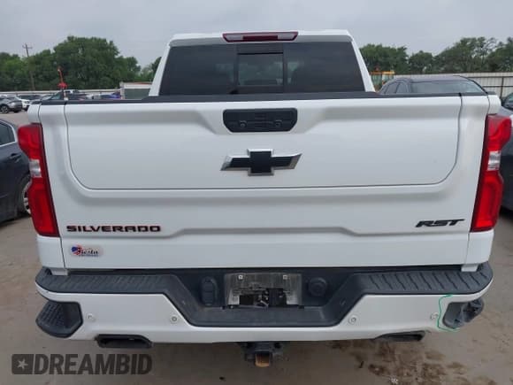 ✅ 2022 Chevrolet Silverado 1500 RST • VIN: 1GCUYEED8NZ146071 • Лот: 42298174. Опубликован ранее на IAAI с пробегом 64 542 миль. Бесплатный доступ к архиву аукционных продаж из США и подробный отчёт об истории автомобиля на DreamBid. Изображение 17.