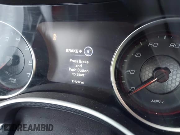 ✅ 2018 Dodge Charger SXT Plus • VIN: 2C3CDXHG6JH238805 • Лот: 42995074. Опубликован ранее на IAAI с пробегом 119 297 миль. Бесплатный доступ к архиву аукционных продаж из США и подробный отчёт об истории автомобиля на DreamBid. Изображение 7.