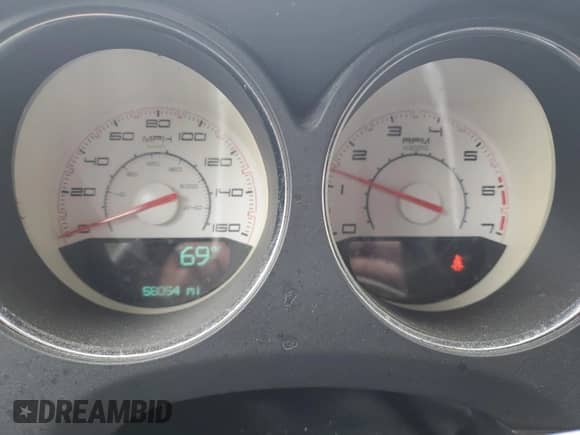 2011 Dodge Challenger R/T z VIN 2B3CJ5DTXBH574956, wystawiony jako Copart lot #72314224 z przebiegiem 58 054 mil mil oraz Szkoda całkowita • Salvage title. Historia ofert i sprzedaży dostępna na DreamBid. Obrazek 9.