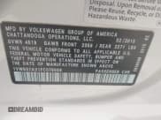 ✅ 2015 Volkswagen Passat SE • VIN: 1VWBS7A31FC075556 • Лот: 43933180. Опубликован ранее на IAAI с пробегом 131 543 миль. Бесплатный доступ к архиву аукционных продаж из США и подробный отчёт об истории автомобиля на DreamBid. Изображение 9.