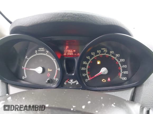 ✅ 2013 Ford Fiesta S • VIN: 3FADP4AJ2DM136716 • Lot: 43836097. Listed on IAAI with 137,066 mi. Free auction sales archive from the USA and detailed vehicle history report at DreamBid. Image 7.