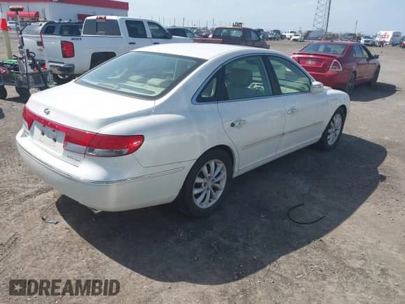 2007 Hyundai Azera SE с VIN KMHFC46F27A141687, выставлен на аукционе IAAI как лот 42710512 с пробегом 98 635 миль миль и . История ставок и продаж доступна на DreamBid. Изображение 4.