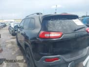 ✅ 2016 Jeep Cherokee Limited • VIN: 1C4PJMDS1GW308543 • Lot: 42494925. Wystawiony na IAAI z przebiegiem 122 841 mil. Bezpłatny archiwum sprzedaży aukcyjnych z USA i szczegółowy raport historii pojazdu na DreamBid. Zdjęcie 3.