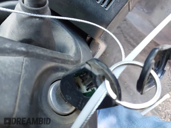 ✅ 2013 Ford F-150 XL • VIN: 1FTMF1CF2DFD04424 • Лот: 41633224. Опубликован ранее на IAAI с пробегом 85 810 миль. Бесплатный доступ к архиву аукционных продаж из США и подробный отчёт об истории автомобиля на DreamBid. Изображение 11.