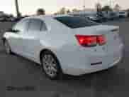 2015 Chevrolet Malibu LT z VIN 1G11D5SL3FF324149, wystawiony jako IAAI lot #43469159 z przebiegiem 164 457 mil mil oraz . Historia ofert i sprzedaży dostępna na DreamBid. Obrazek 3.