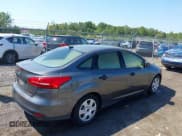 ✅ 2016 Ford Focus S • VIN: 1FADP3E24GL368317 • Lot: 43249879. Wystawiony na IAAI z przebiegiem 60 908 mil. Bezpłatny archiwum sprzedaży aukcyjnych z USA i szczegółowy raport historii pojazdu na DreamBid. Zdjęcie 4.