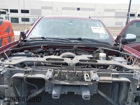 ✅ 2014 Chevrolet Silverado 1500 LTZ • VIN: 3GCPCSEC2EG499858 • Lot: 42876556. Wystawiony na IAAI z przebiegiem 291 090 mil. Bezpłatny archiwum sprzedaży aukcyjnych z USA i szczegółowy raport historii pojazdu na DreamBid. Zdjęcie 10.