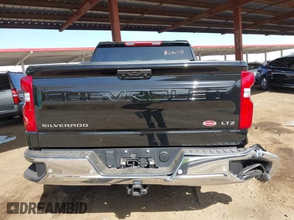 ✅ 2024 Chevrolet Silverado 1500 LTZ • VIN: 3GCUDGED8RG213989 • Лот: 41552058. Опубликован ранее на IAAI с пробегом 7 317 миль. Бесплатный доступ к архиву аукционных продаж из США и подробный отчёт об истории автомобиля на DreamBid. Изображение 16.