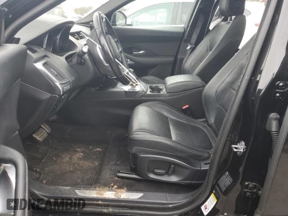 ✅ 2018 Jaguar E-Pace R-Dynamic S • VIN: SADFT2GX5J1Z32484 • Lot: 44236615. Wystawiony na Copart z przebiegiem 49 029 mil. Bezpłatny archiwum sprzedaży aukcyjnych z USA i szczegółowy raport historii pojazdu na DreamBid. Zdjęcie 7.