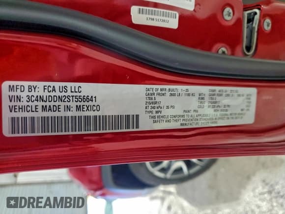 ✅ 2025 Jeep Compass Trailhawk • VIN: 3C4NJDDN2ST556641 • Lot: 94063825. Listed on Copart with 21,142 mi. Free auction sales archive from the USA and detailed vehicle history report at DreamBid. Image 13.