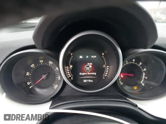 ✅ 2016 FIAT 500X Easy • VIN: ZFBCFXBT4GP340624 • Lot: 91174675. Wystawiony na Copart z przebiegiem 93 119 mil. Bezpłatny archiwum sprzedaży aukcyjnych z USA i szczegółowy raport historii pojazdu na DreamBid. Zdjęcie 9.