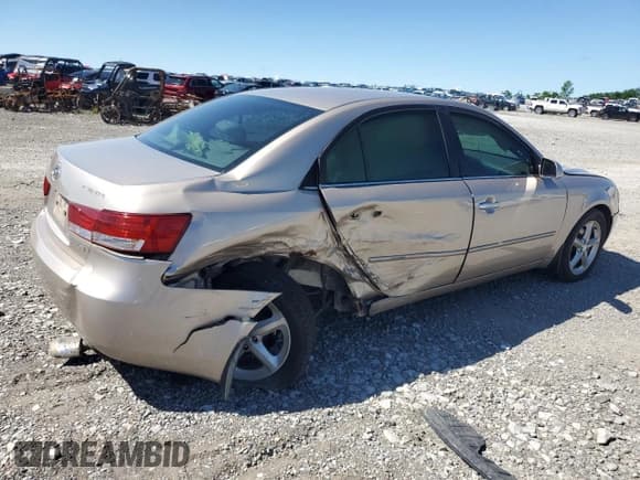 ✅ 2007 Hyundai Sonata SE • VIN: 5NPEU46F57H157856 • Лот: 57681614. Опубликован ранее на Copart с пробегом 254 770 миль. Бесплатный доступ к архиву аукционных продаж из США и подробный отчёт об истории автомобиля на DreamBid. Изображение 3.