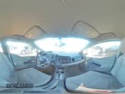 ✅ 2010 Honda Insight EX • VIN: JHMZE2H78AS022001 • Lot: 91304585. Wystawiony na Copart z przebiegiem 250 947 mil. Bezpłatny archiwum sprzedaży aukcyjnych z USA i szczegółowy raport historii pojazdu na DreamBid. Zdjęcie 15.