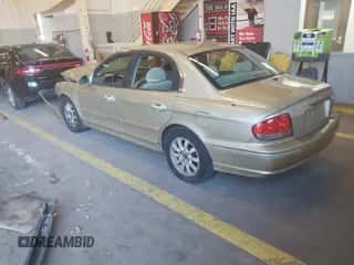 2004 Hyundai Sonata GLS z VIN KMHWF35H44A984631, wystawiony jako IAAI lot #41558922 z przebiegiem 262 898 mil mil oraz . Historia ofert i sprzedaży dostępna na DreamBid. Obrazek 3.