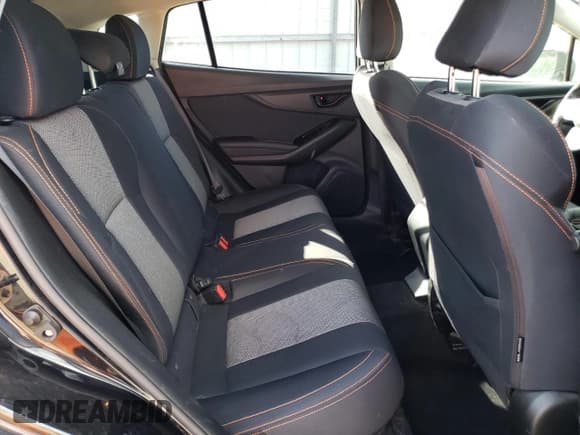 ✅ 2019 Subaru Crosstrek Premium • VIN: JF2GTACC8K8256829 • Lot: 92130805. Wystawiony na Copart z przebiegiem 188 378 mil. Bezpłatny archiwum sprzedaży aukcyjnych z USA i szczegółowy raport historii pojazdu na DreamBid. Zdjęcie 10.