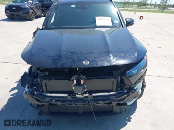 ✅ 2023 Mercedes-Benz EQB 300 • VIN: W1N9M0KB9PN056096 • Lot: 41978542. Listed on IAAI with 12,376 mi. Free auction sales archive from the USA and detailed vehicle history report at DreamBid. Image 13.