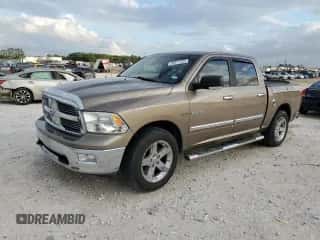 2009 Dodge 1500 SLT с VIN 1D3HB13T39J514805, выставлен на аукционе Copart как лот 80077394 с пробегом 186 697 миль миль и Чистый • Clean title. История ставок и продаж доступна на DreamBid. Изображение 1.