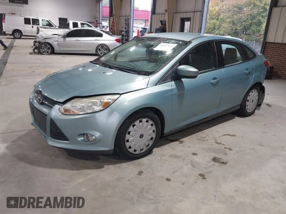 ✅ 2012 Ford Focus SE • VIN: 1FAHP3F24CL352533 • Lot: 43547192. Listed on IAAI with 211,029 mi. Free auction sales archive from the USA and detailed vehicle history report at DreamBid. Image 17.