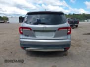 ✅ 2019 Honda Pilot EX-L • VIN: 5FNYF5H57KB031636 • Lot: 43281103. Listed on IAAI with 89,628 mi. Free auction sales archive from the USA and detailed vehicle history report at DreamBid. Image 16.