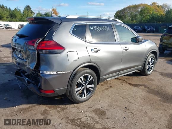 ✅ 2017 Nissan Rogue SL • VIN: 5N1AT2MV0HC761145 • Лот: 43506591. Опубликован ранее на IAAI с пробегом 117 810 миль. Бесплатный доступ к архиву аукционных продаж из США и подробный отчёт об истории автомобиля на DreamBid. Изображение 4.