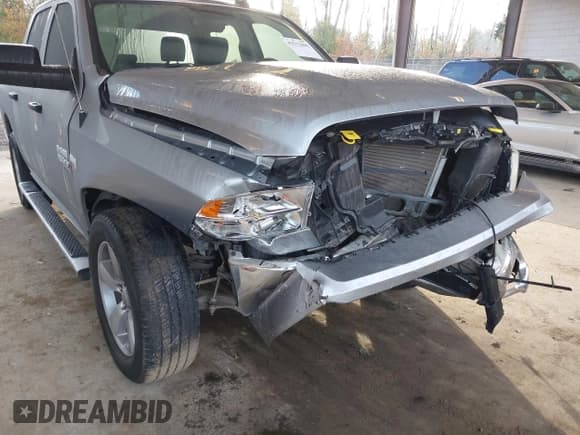 ✅ 2022 Ram 1500 Tradesman • VIN: 3C6RR7KT7NG173974 • Lot: 43512005. Wystawiony na IAAI z przebiegiem 36 643 mil. Bezpłatny archiwum sprzedaży aukcyjnych z USA i szczegółowy raport historii pojazdu na DreamBid. Zdjęcie 6.