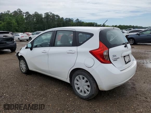 ✅ 2015 Nissan Note S • VIN: 3N1CE2CP4FL404422 • Lot: 55834855. Wystawiony na Copart z przebiegiem 113 990 mil. Bezpłatny archiwum sprzedaży aukcyjnych z USA i szczegółowy raport historii pojazdu na DreamBid. Zdjęcie 2.