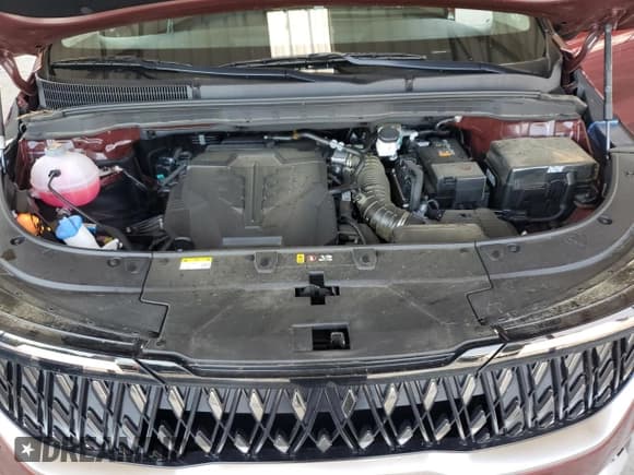 ✅ 2025 Kia Carnival LXS • VIN: KNDNB5K36S6520806 • Lot: 69186445. Wystawiony na Copart z przebiegiem 10 643 mil. Bezpłatny archiwum sprzedaży aukcyjnych z USA i szczegółowy raport historii pojazdu na DreamBid. Zdjęcie 12.