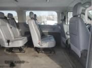 ✅ 2017 Ford Transit XL • VIN: 1FMZK1YM5HKA34719 • Lot: 45694555. Wystawiony na Copart z przebiegiem 41 359 mil. Bezpłatny archiwum sprzedaży aukcyjnych z USA i szczegółowy raport historii pojazdu na DreamBid. Zdjęcie 11.