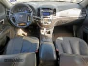 ✅ 2009 Hyundai Santa Fe SE • VIN: 5NMSH13E09H323749 • Lot: 69123575. Listed on Copart with 298,016 mi. Free auction sales archive from the USA and detailed vehicle history report at DreamBid. Image 8.